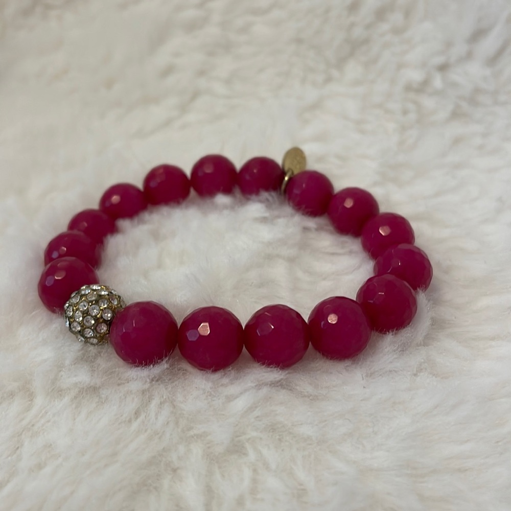 Betsy Pittard dark magenta and gold stretch beaded bracelet
